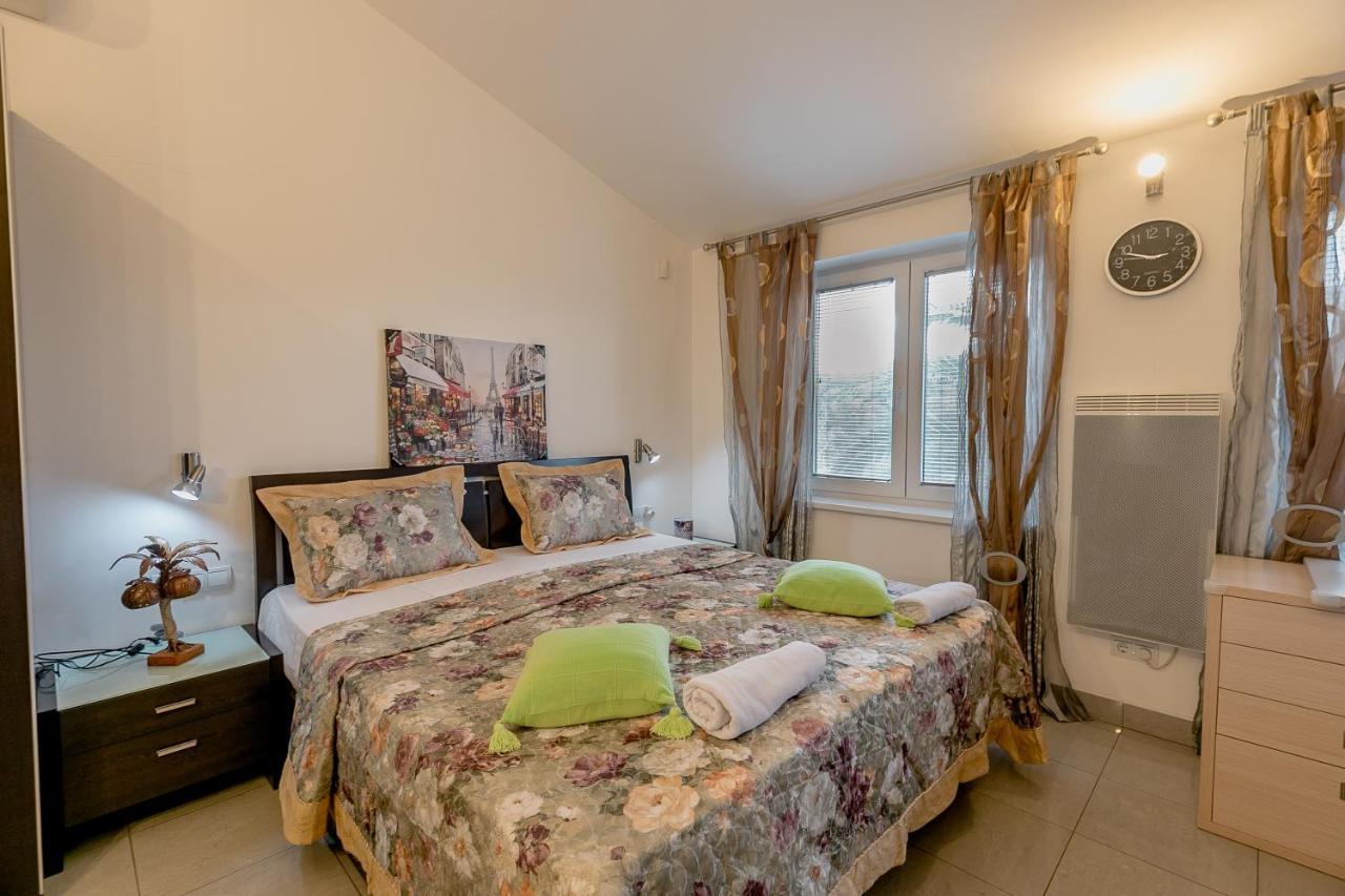 Olive Garden Apartment Petrovac 外观 照片