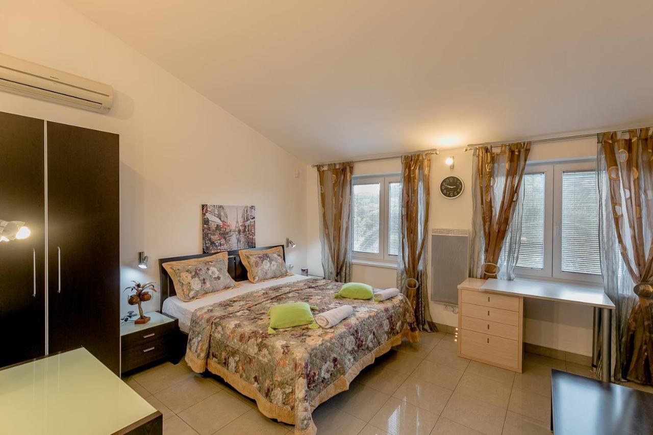 Olive Garden Apartment Petrovac 外观 照片