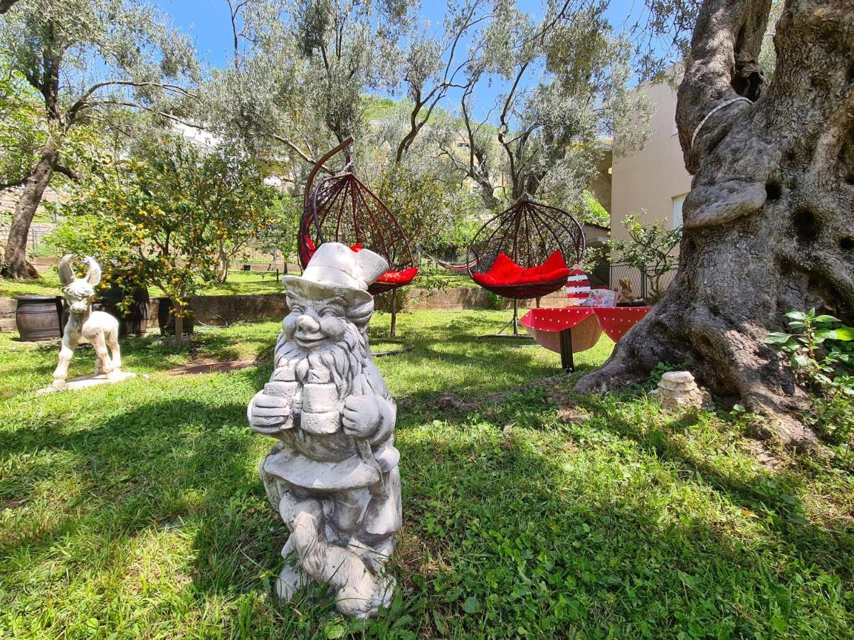 Olive Garden Apartment Petrovac 外观 照片
